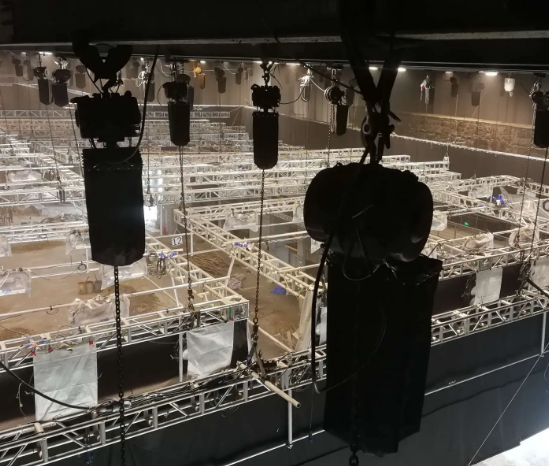 疫情之下的舞臺(tái)電動(dòng)葫蘆該何去何從